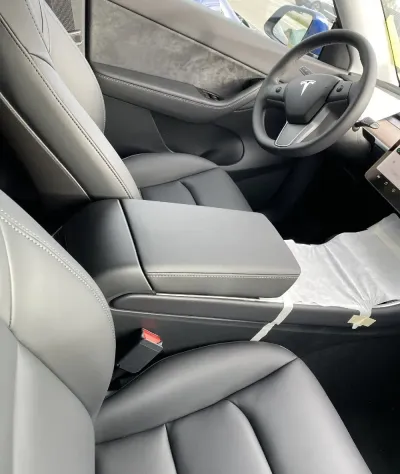 Tesla Model Y Interior Pictures And Infomation